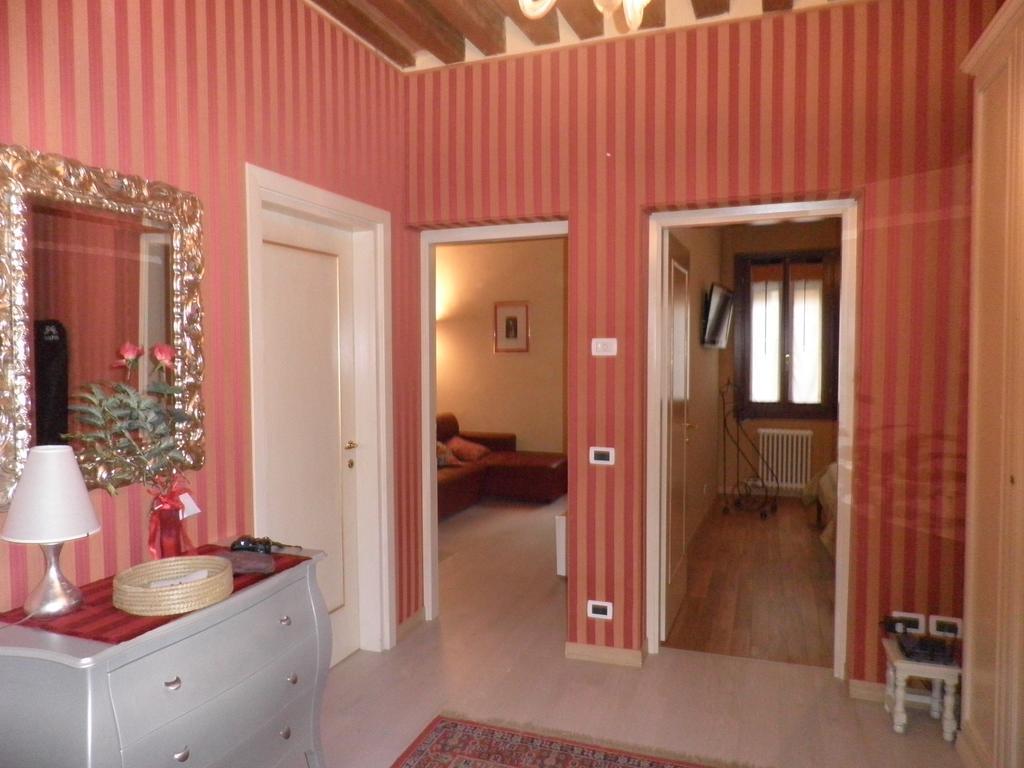 Ca' Delle Maschere Veneţia Exterior foto